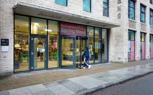Spring Mews 4