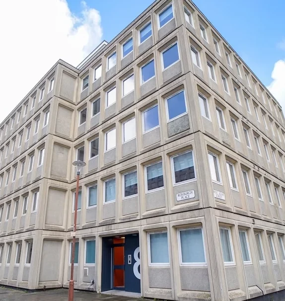 8 Roxburgh