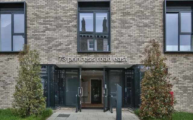 73 Princess Road East 2
