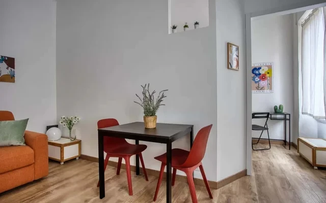 Fascinating Flat next to Corso Buenos Aires 2
