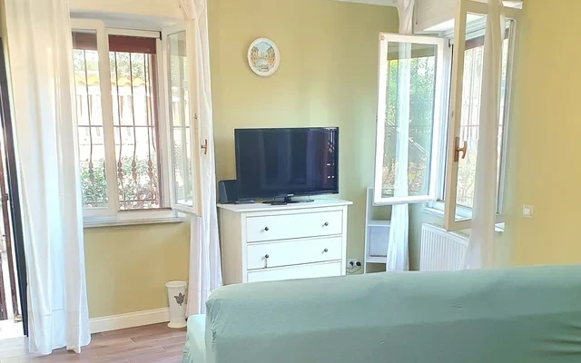 Apartment in Via Mario Fulvio Mariani, Roma for 70 m² with 2 bedrooms 2