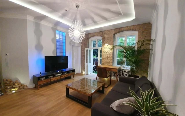 Apartment in Pasteurstrasse, Berlin for 40 m² 2