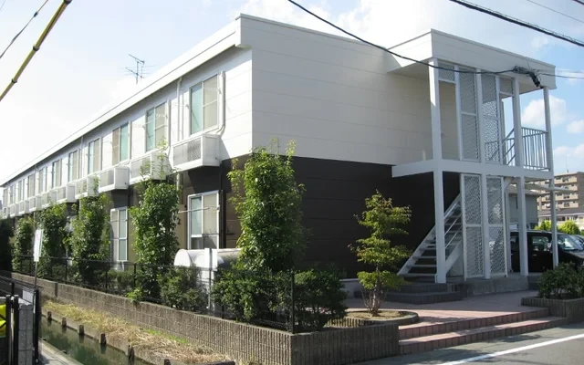 レオパレス川合 0