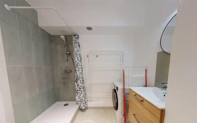 apartment near Avenue d'Argenteuil 2