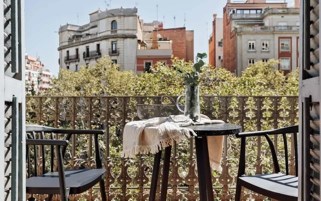 Takalik - 4 bedrooms and office in l'Eixample Esq. 4