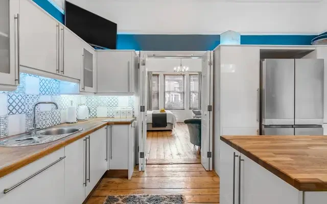 58A Earlham Road 4