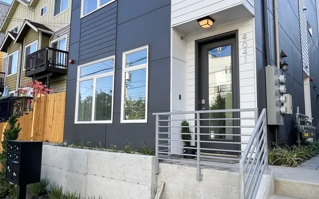 Iris Apartments 2
