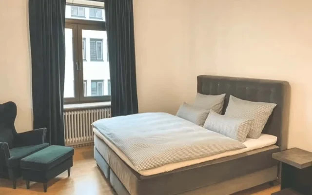Hochstrasse 2