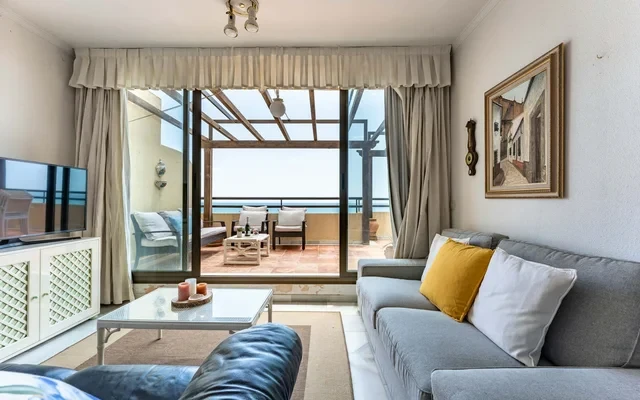 Seaside Penthouse Torremolinos 3