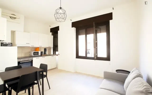 Welcoming double bedroom next to Istituto Superiore di Scienza dell’Automobile di Modena 4