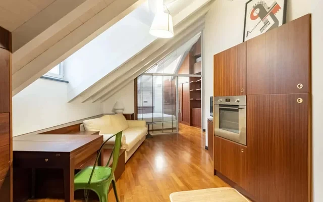 Lovely Studio Next to Piazza De Ferrari 4