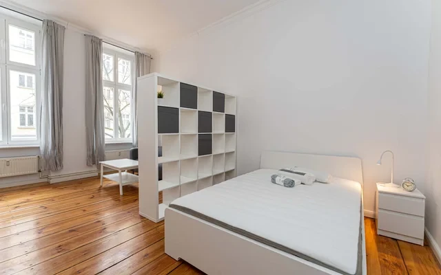 Studio Apartment 4
