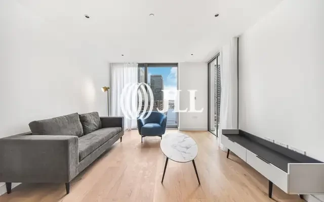 Landmark Pinnacle, London E14 0