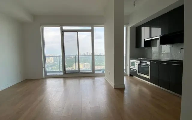 117 Mcmahon Drive - North York student accommodation - Studio