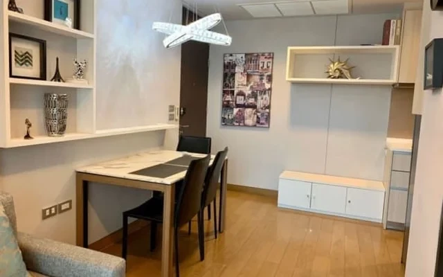1-BR Condo for Rent, ฿22,000/month, The Lumpini 24 3