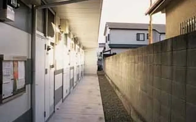 レオパレスＥＴＥＲＮＡＬ 1