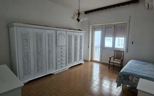 Room in Via Aurora, Reggio Calabria for 110 m² with 4 bedrooms - Reggio Calabria student accommodation - Private room