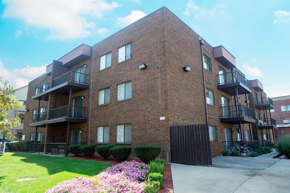 505 S 4th St