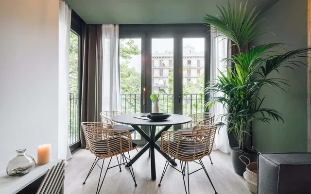 Tagbu - 2 bedrooms and balcony in Eixample Dreta 4