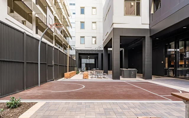 Y Suites on Waymouth 3