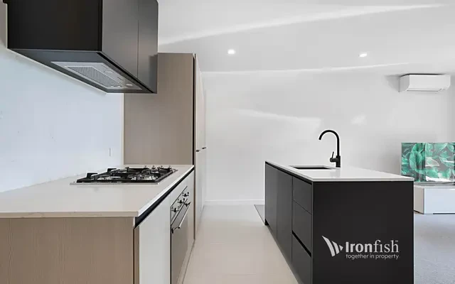 39 Park Street, South Melbourne 4