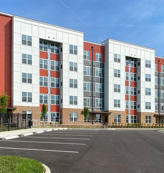 Cedar Pointe Apartment