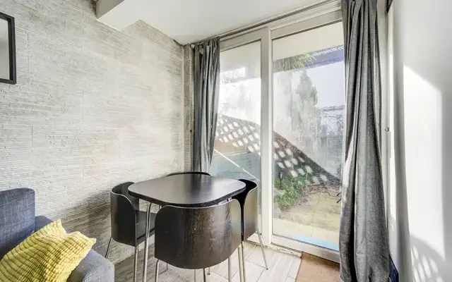 Wandon Road, Moore Park Estate, SW6 0