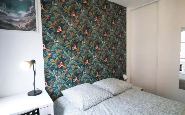 Nice calm bedroom 10m² 3