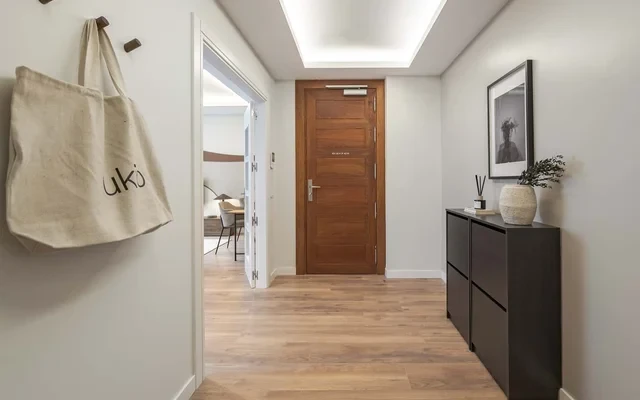 Doris - 3 bedrooms and balcony in Goya 4