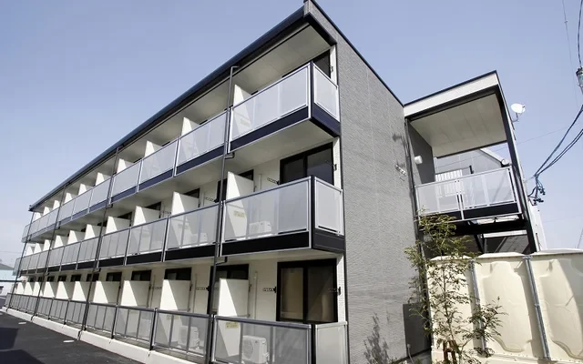 レオパレスアイリス今本町通 0