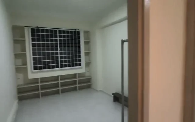 Block 182 HDB Stirling 4