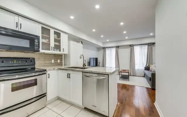 42 western battery rd - Toronto student accommodation