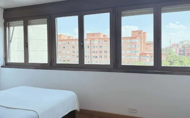 Calle del Aviador Zorita, 32 4