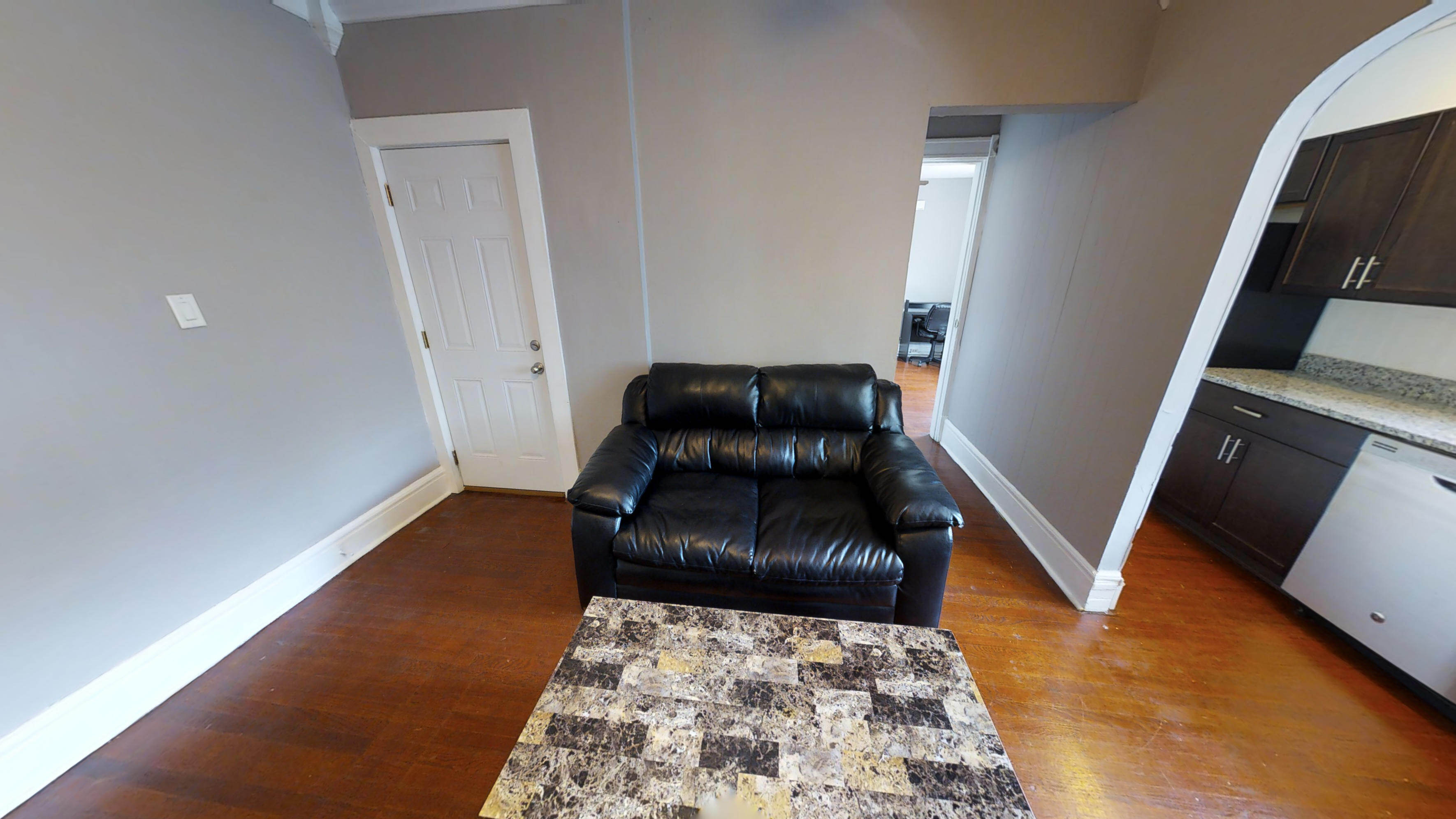 2 bed 1 bath-Apartment 5 per person