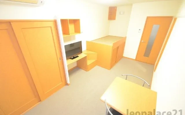 レオパレス永代町ヤシロ - Matsuyama student accommodation - 204号房间(带独立厨房)