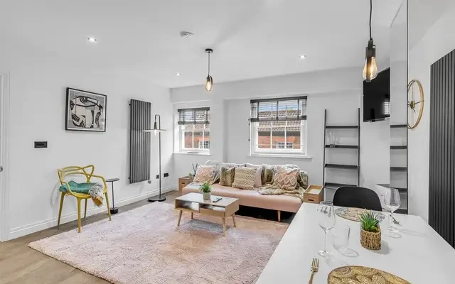 NS 2 bedrooms Flat 8 2
