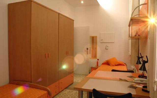 Residencia Reina de la Pau(female residence) 3
