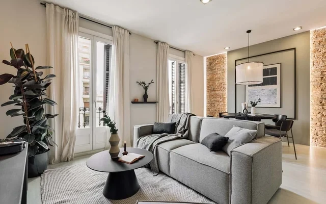 Judd - 3 bedrooms and balcony in Eixample Esquerra 0