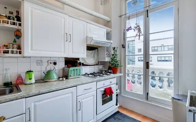 Claverton Street, Pimlico, SW1V 2