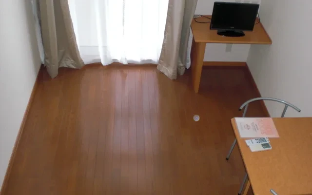 レオパレス恋の坂 103号室 3