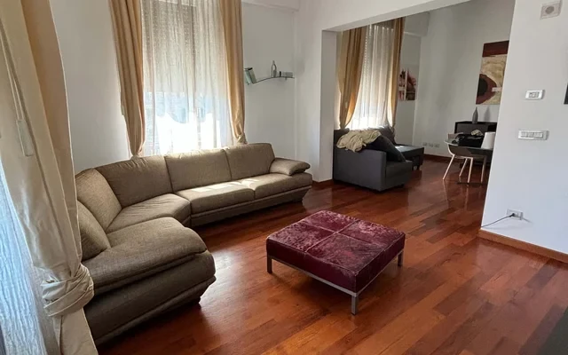 Apartment in Circonvallazione Cornelia, Roma for 97 m² with 2 bedrooms 0