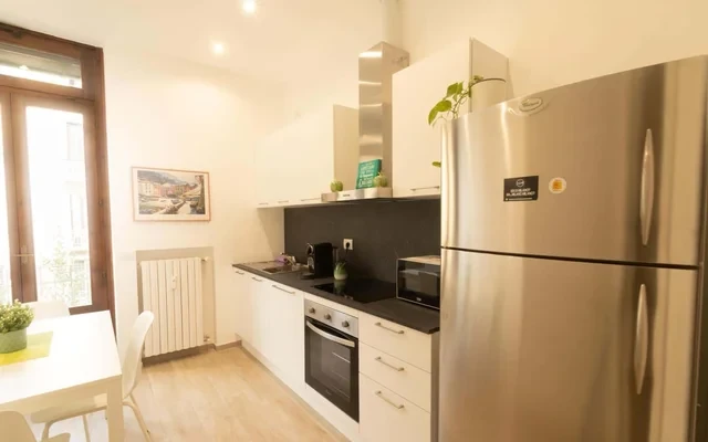 Appartamento di 90 mq in Via Ennio a Milano 1