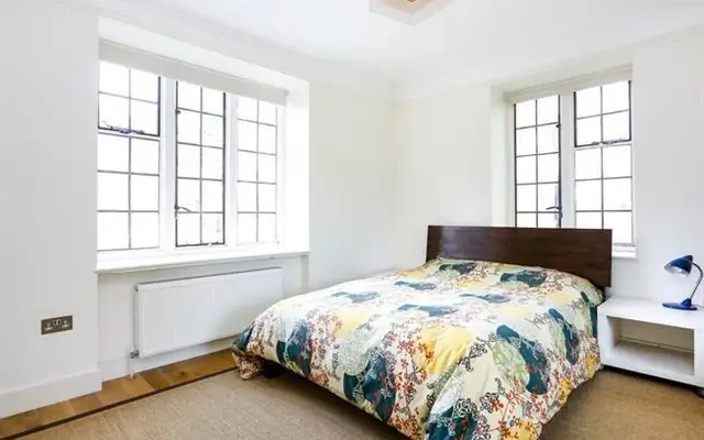 Manor Fields, London, SW15 3LP 4