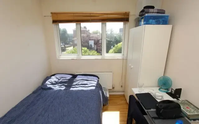 apartment in Hackney 4