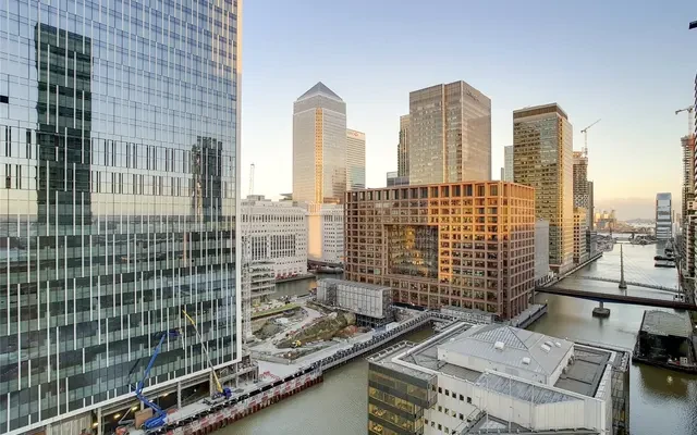 Landmark West, London E14 4