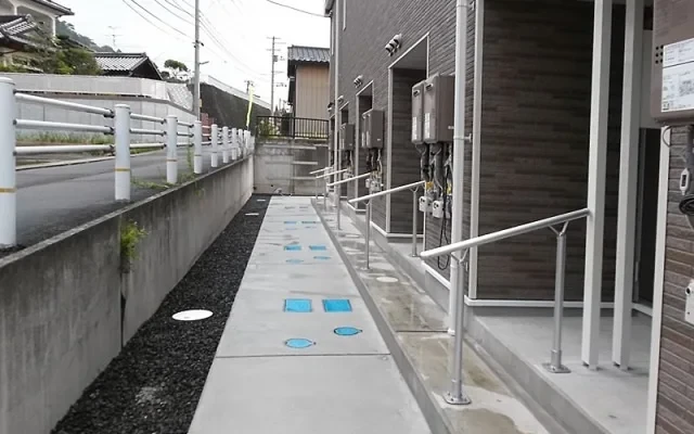 レオネクスト佐久 4