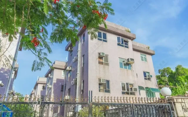Yee Lo Apartment 1