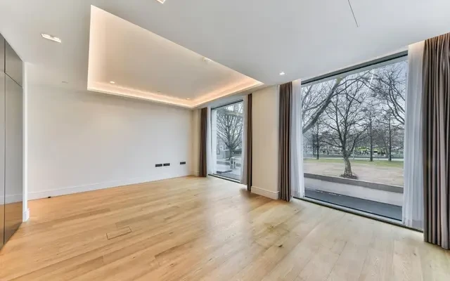 Belvedere Road, London, SE1 7AF 0