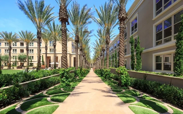 Villas Fashion Island 1