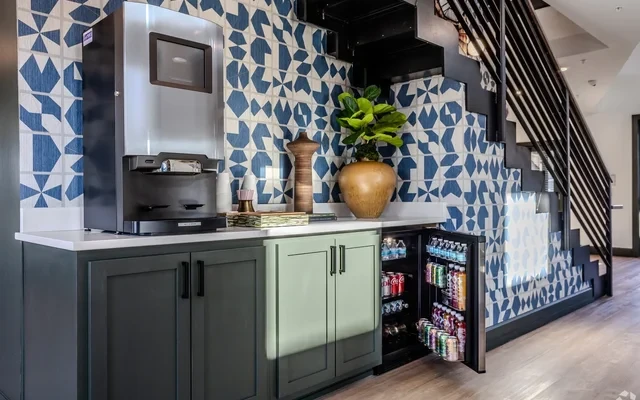 Stella Apartments in Italian Village 0